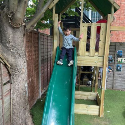 Climbing frame 1